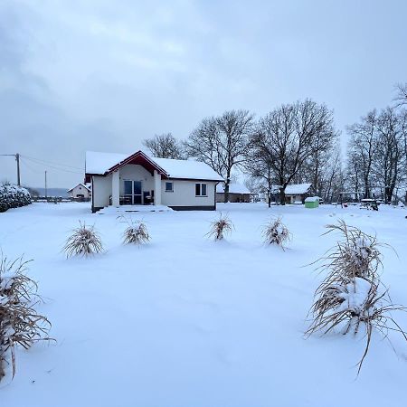 Wygodny Dom Na Ponidziu Z Basenem Villa Wislica Buitenkant foto