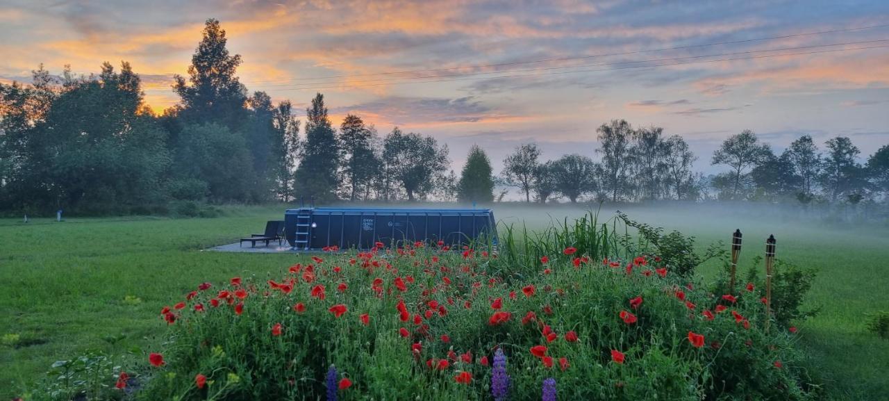 Wygodny Dom Na Ponidziu Z Basenem Villa Wislica Buitenkant foto