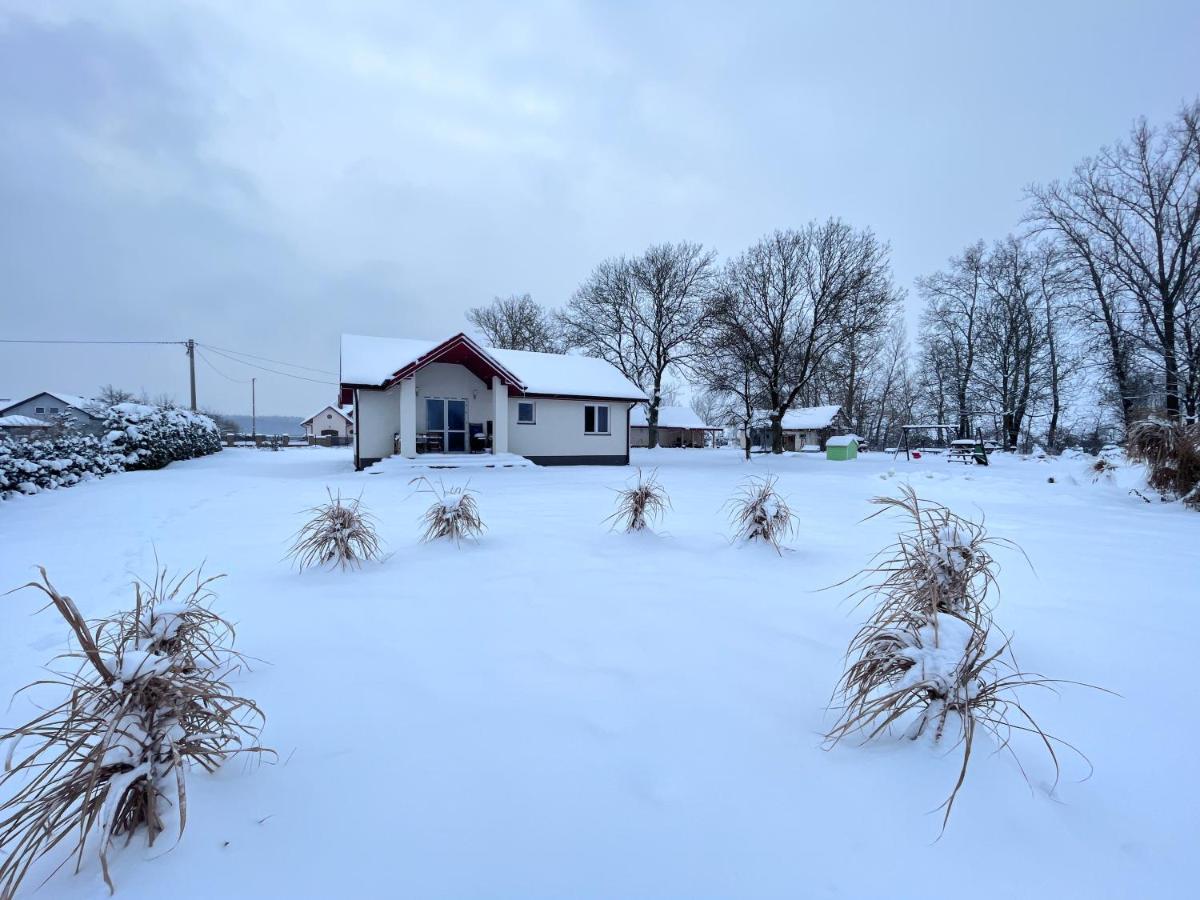 Wygodny Dom Na Ponidziu Z Basenem Villa Wislica Buitenkant foto